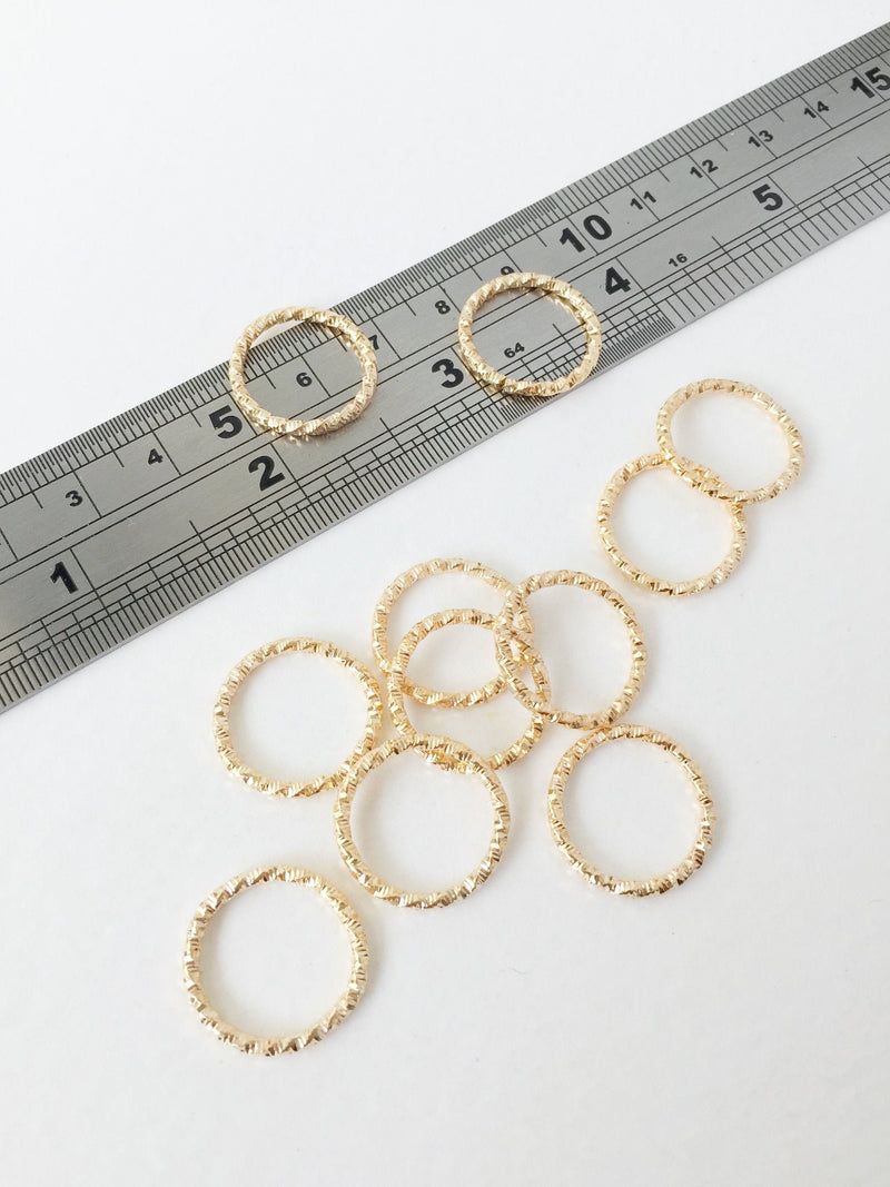 20 x Textured Champagne Gold Hoop Connectors 18mm (1705)