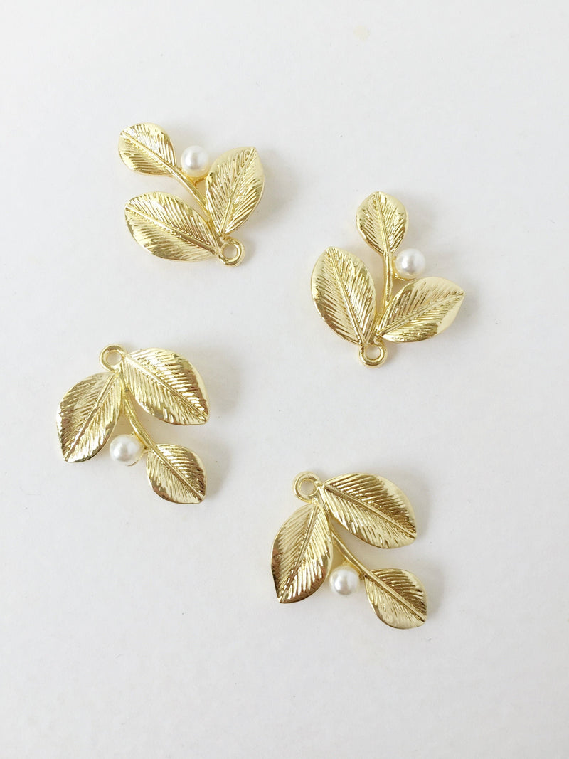 4 x Gold Orchid Leaf Charms, 25x21mm Champagne Gold Metal Leaves (1699)