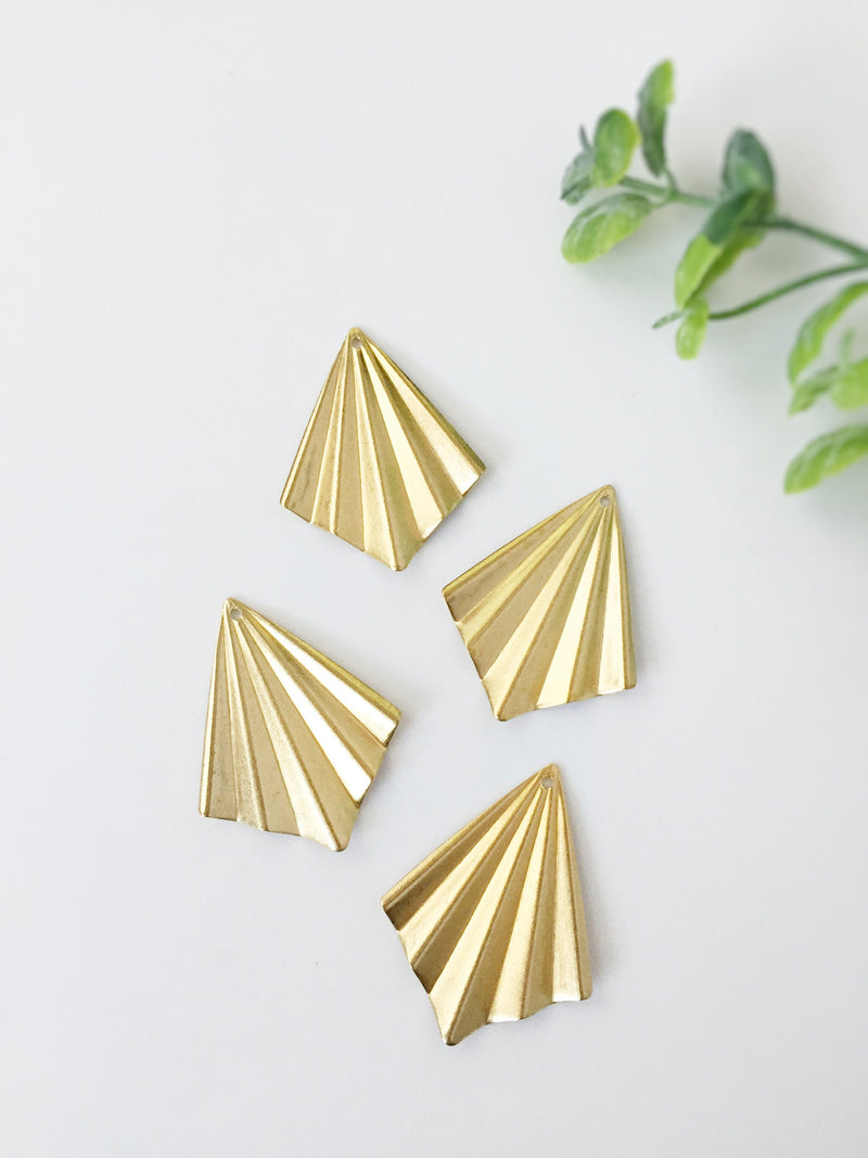 2 x Large Raw Brass Kite Pendants, 25x37mm (C0043)