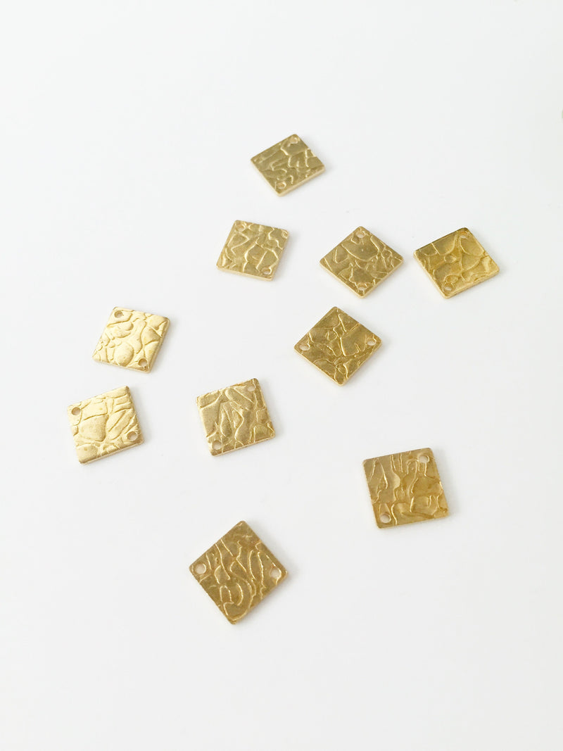 10 x Raw Brass Textured Square Jewellery Links, 11.5x8mm (C0147)