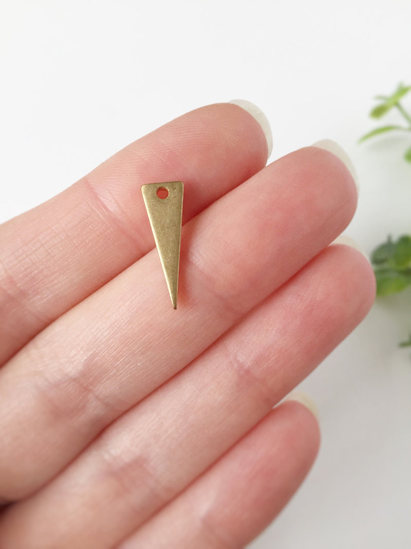 10 x Raw Brass Elongated Triangle Drops Charms, 17.5x6mm (C0144)