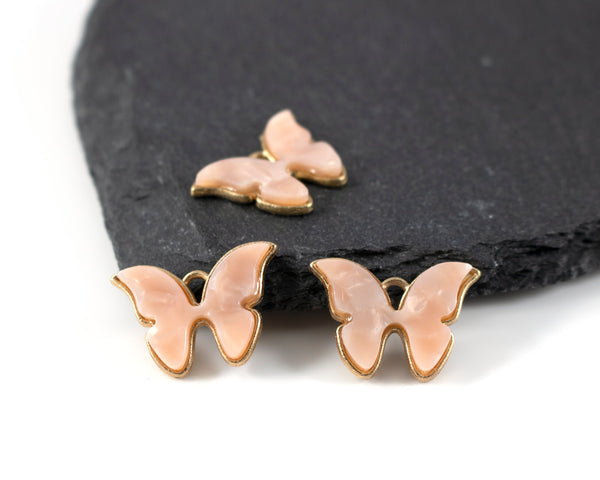 6 x Peach Puff Resin Butterfly Charms, 22x16mm (C0555)