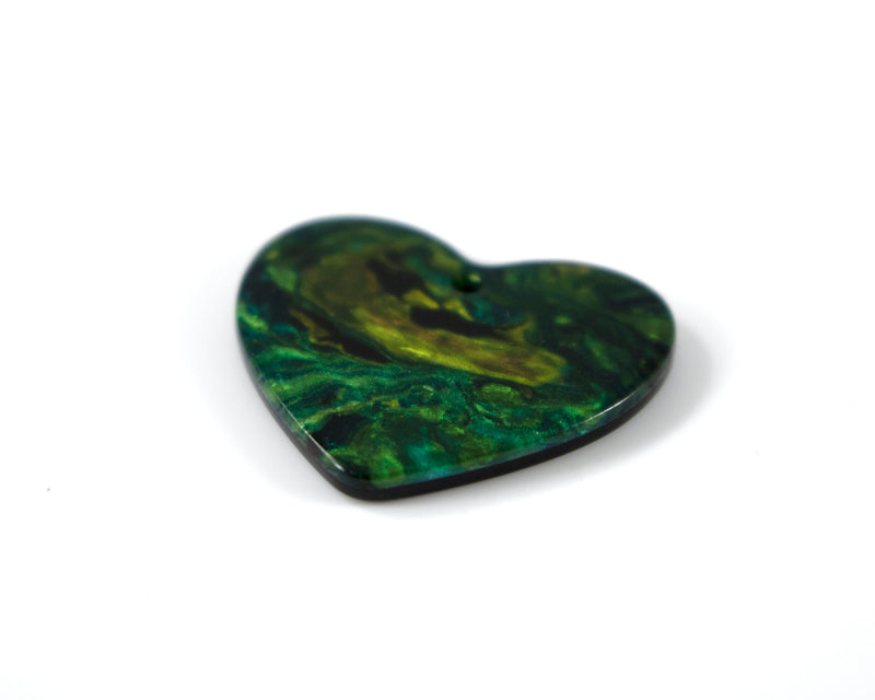 6 x Gold and Green Cellulose Acetate Heart Shaped Pendants, 23x25mm (C0593)