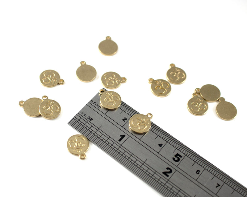 8 x Raw Brass Om Pendants, 12x10mm (C0264)