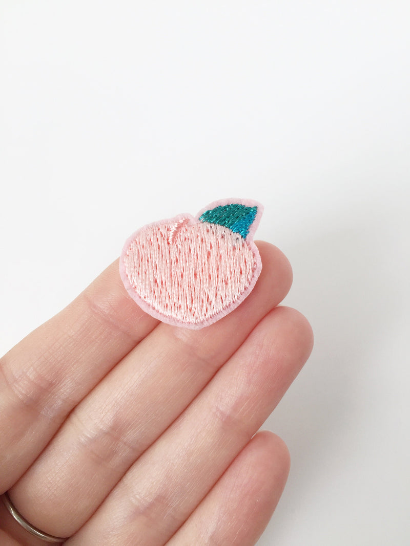 Peach Iron-on Patch, Embroidered Fruit Motif