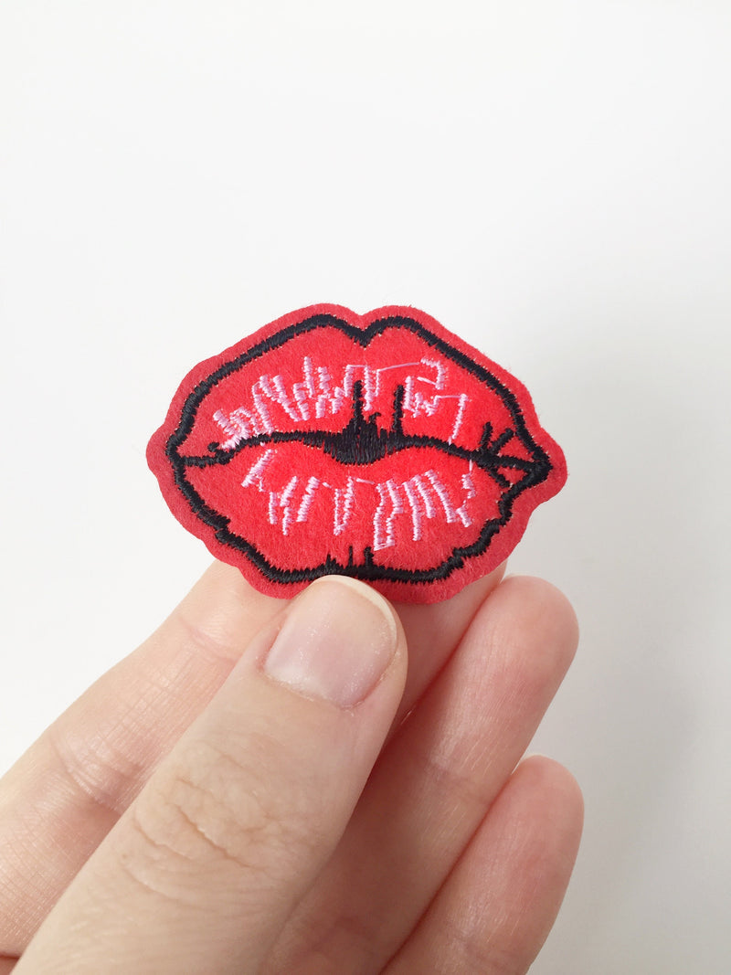 Red Lips Iron-on Patch, Embroidered Pouting Lips Applique