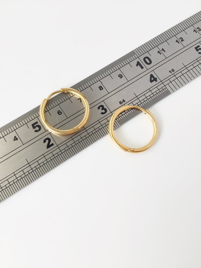 1 pair x Gold Plated Stainless Steel Sleeper Hoops, 20mm (1782G)