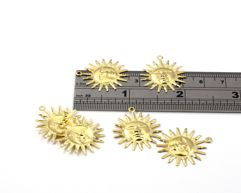 4 x Raw Brass Sun Pendants, 25x22mm (C0411)