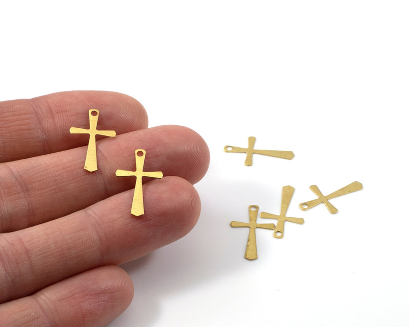 20 x Raw Brass Cross Charms, 19x11mm (C0415)