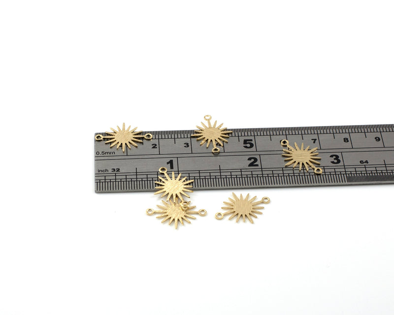 10 x Textured Raw Brass Sun Connectors, 18x13mm (C0198)