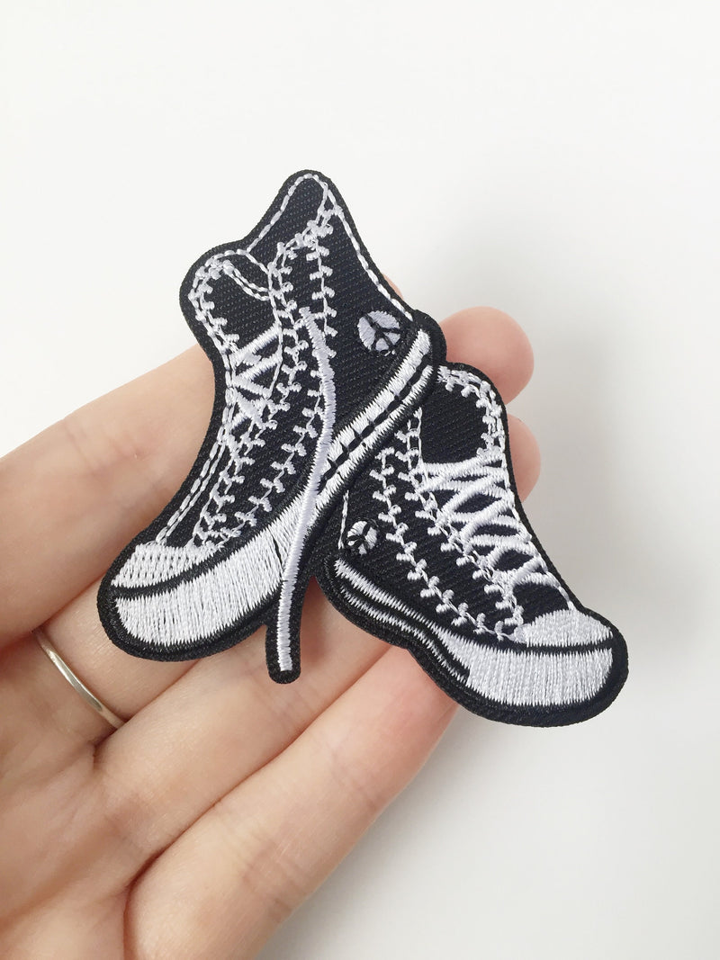 Black and White Sneakers Iron-on Patch, Embroidered Trainers Badge (P038)