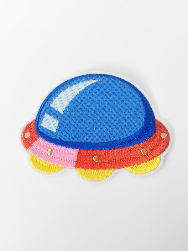 Spacecraft Iron-on Patch, UFO Embroidery, Flying Saucer Applique (P040)