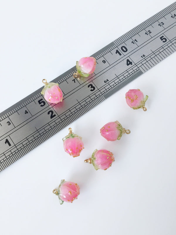 1 x Rose Bud Charm, 15x10mm Preserved Flower Pendant (2249)