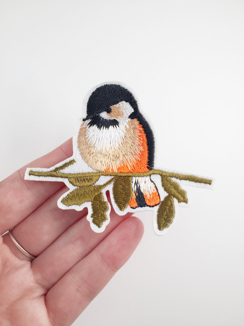 Robin Iron-on Patch, Embroidered Bird Motif