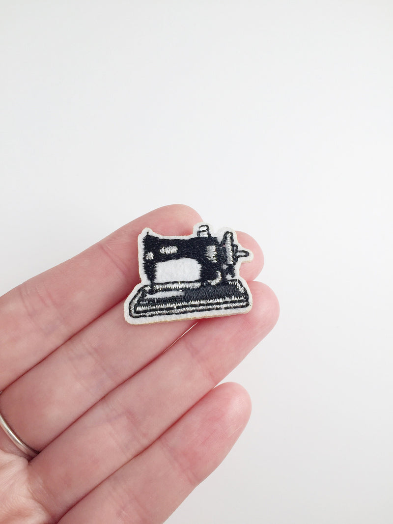 Tiny Sewing Machine Iron-on Patch, Seamstress Tailors Gift