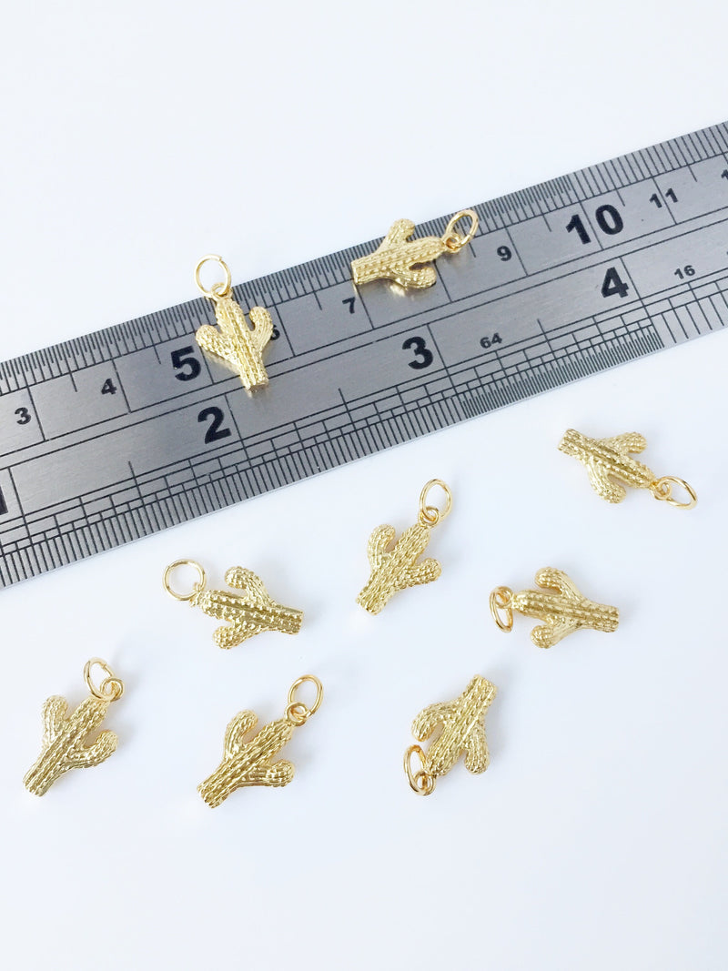 1 x 18K Gold Plated Cactus Pendant, 9x14mm (2237)