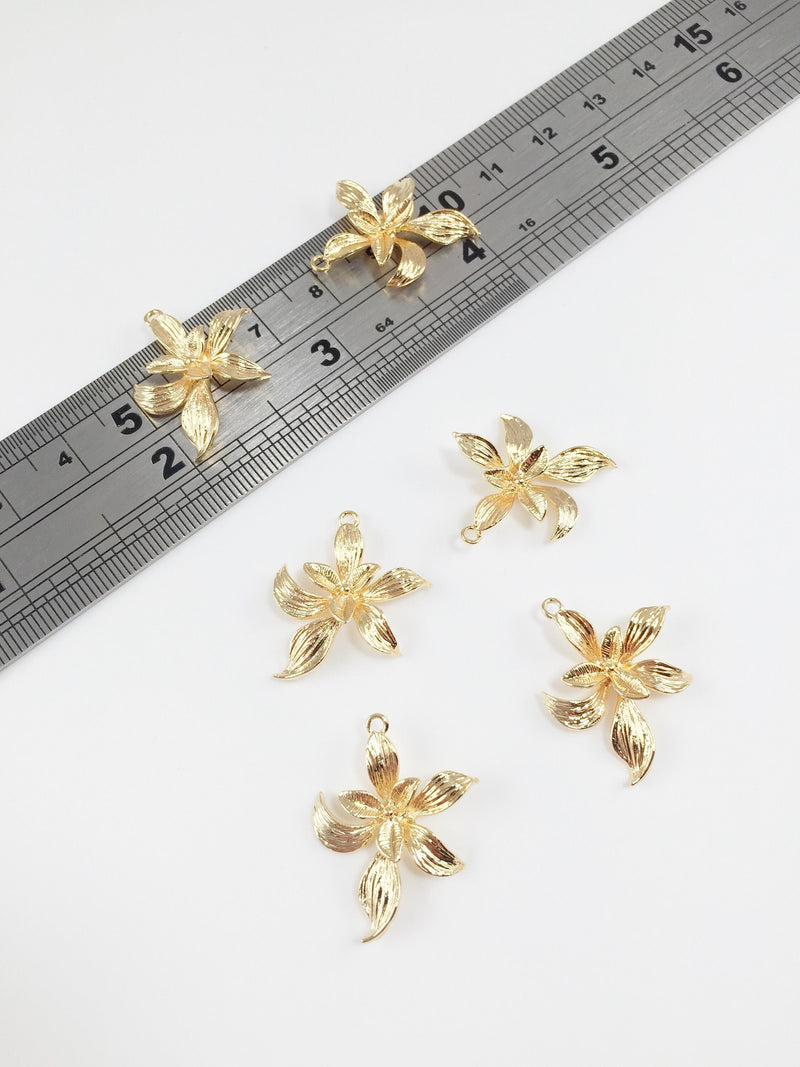 1 x 18K Gold Plated 3D Flower Charm, 23x19mm (0233)