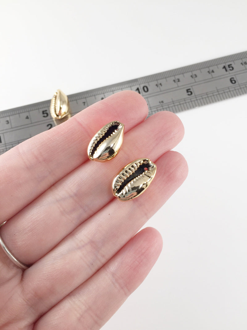 6 x Gold Cowrie Shell Charms, Electroplated Natural Shell Beads (1887)