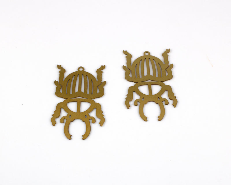 2 x Raw Brass Scarab Filigree Pendants, 32x19mm Beetle Earring Charms (C0467)