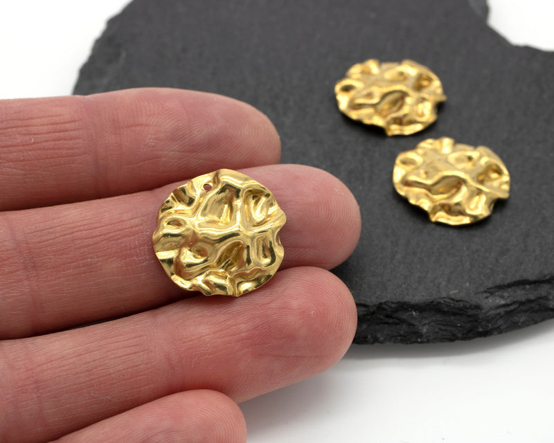 4 x Raw Brass Crinkled Solid Charms, 19mm (C0618)