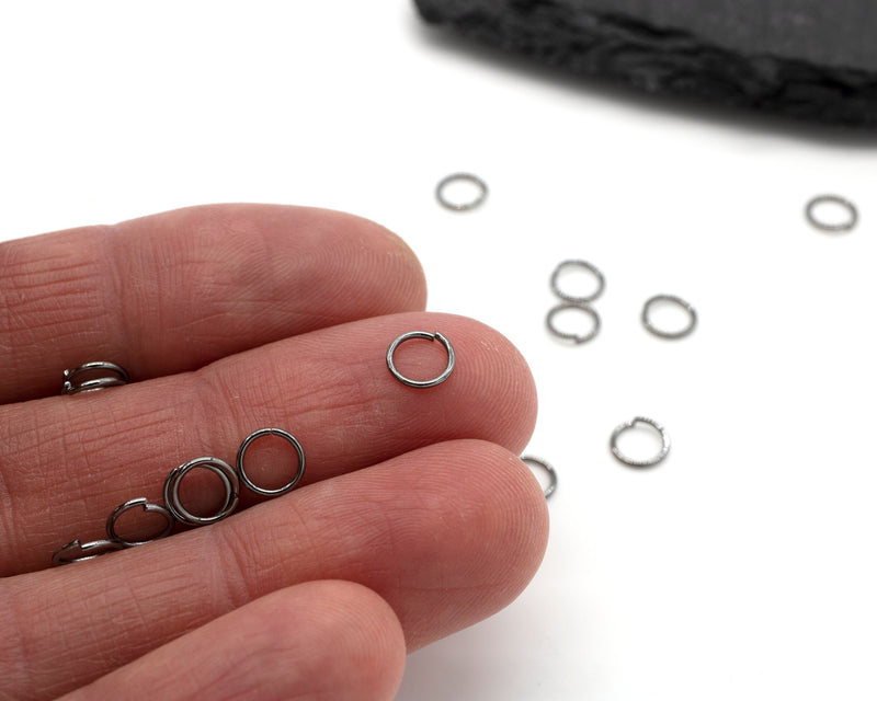 100 x 6mm Gunmetal Jump Rings (C0621)