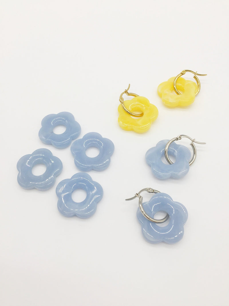 2 x Blue Jelly Resin Flower Beads, 26mm (3132)