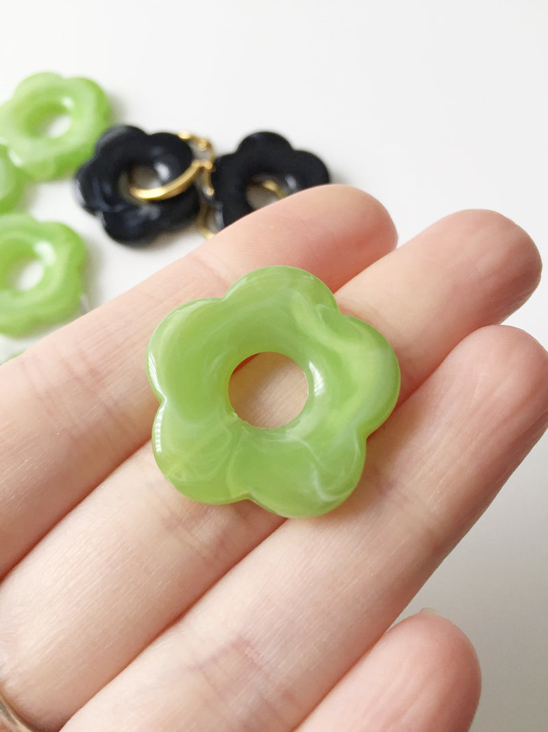 2 x Green Resin Flower Beads, 26mm Flower Charms for Earring Hoops