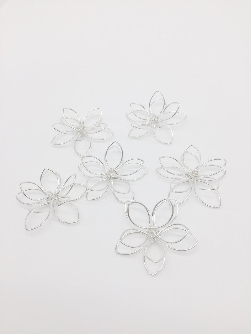 2 x 3D Silver Plated Wire Flower Beads, 35mm