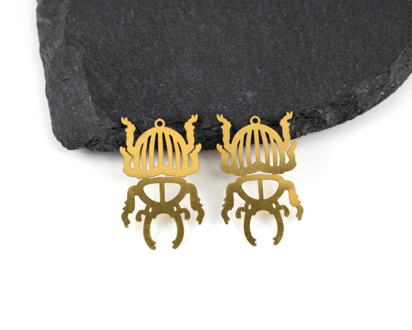 2 x Raw Brass Scarab Filigree Pendants, 32x19mm Beetle Earring Charms (C0467)