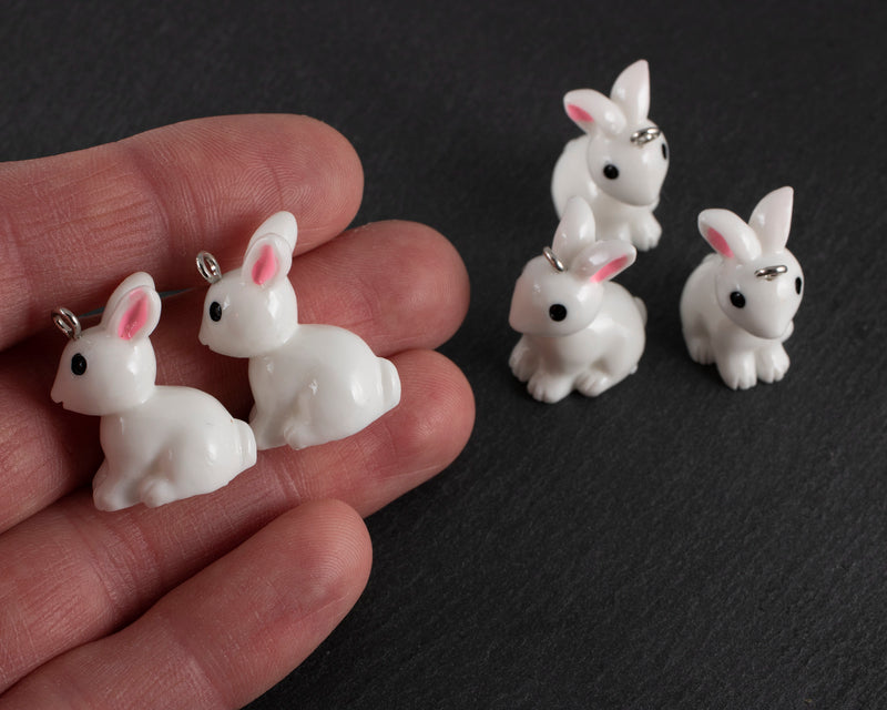 6 x Cute White Resin Bunny Charms, 24x20mm Rabbit Pendants (2473)