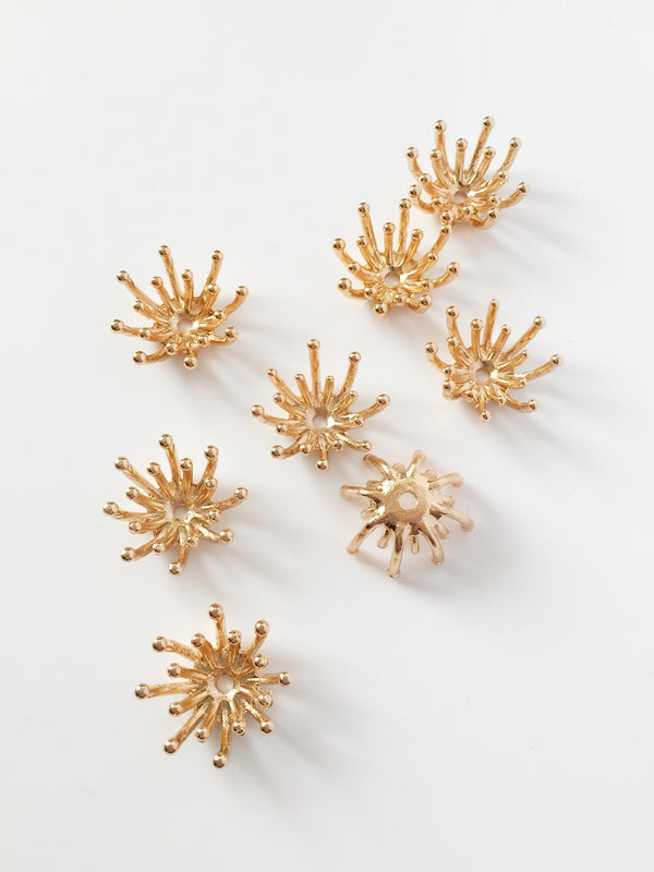 6 x Champagne Gold Flower Stamen Beads, 20mm (3038)