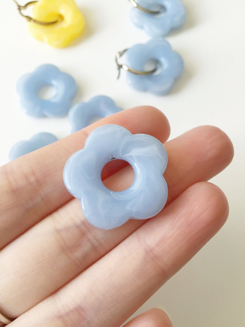 2 x Blue Jelly Resin Flower Beads, 26mm (3132)