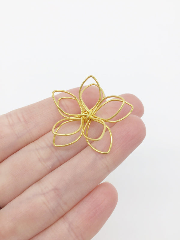 2 x 3D Gold Wire Flower Beads, 35mm (3063)