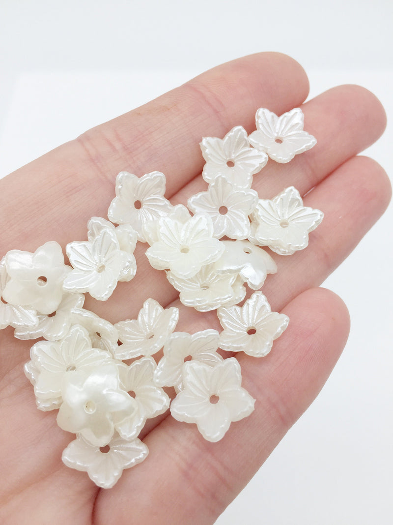 40 x Five Petal Acrylic Flowers Beads, 12mm (3064)