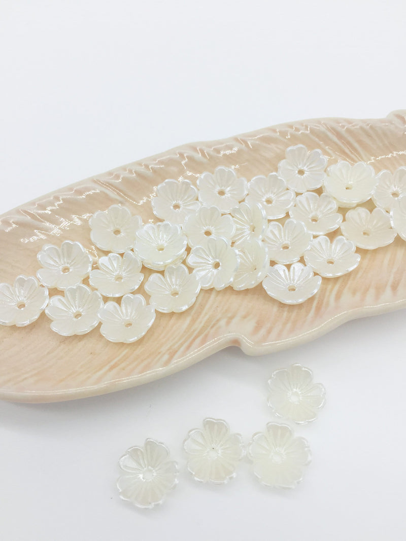 40 x Pearlised Ivory Sakura Flower Beads, 11mm Acrylic Flower Beads (3068)