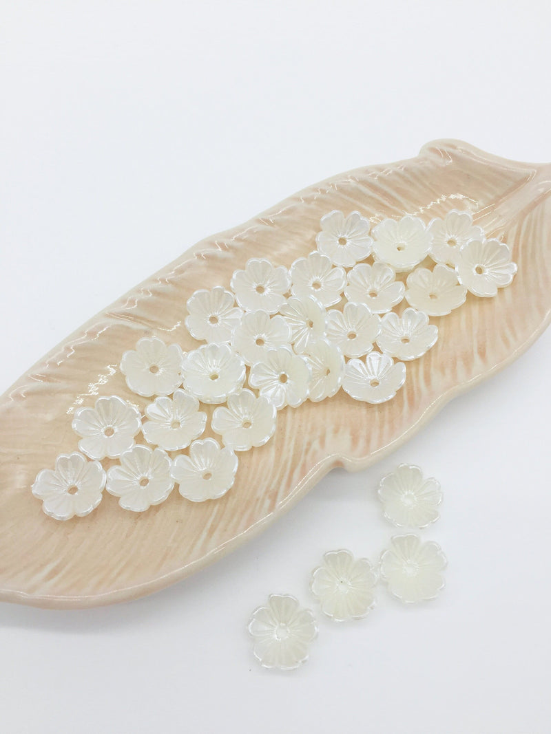 40 x Pearlised Ivory Sakura Flower Beads, 11mm Acrylic Flower Beads (3068)