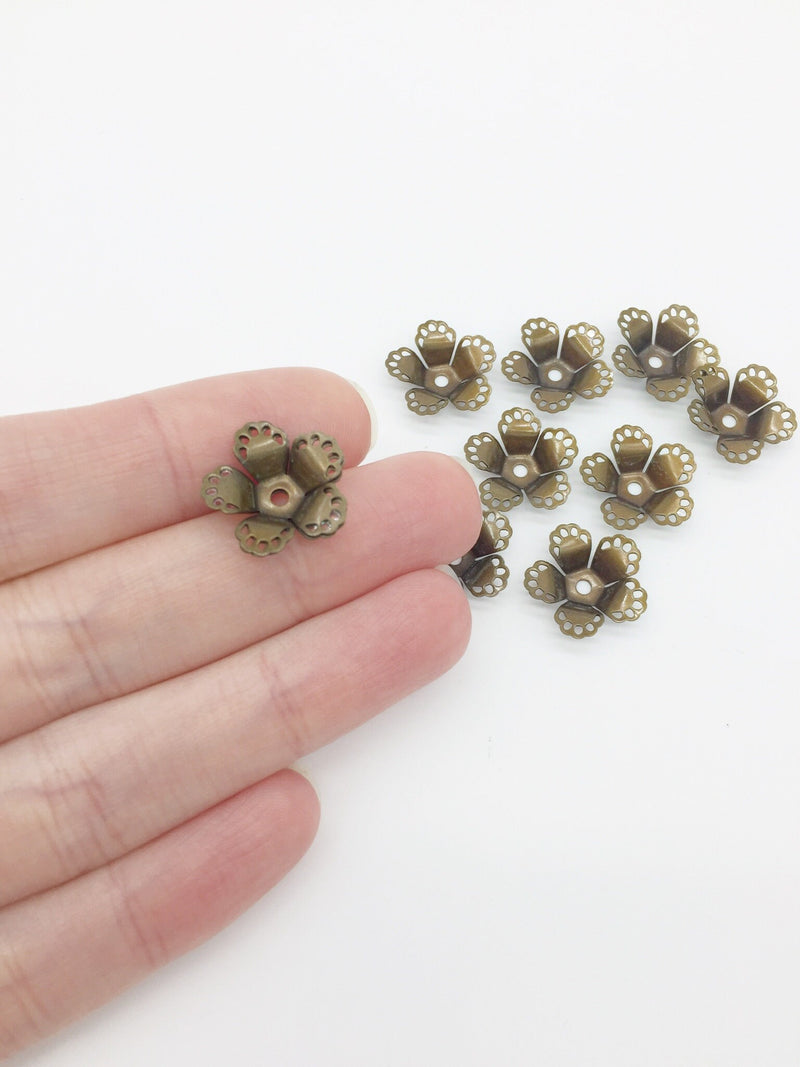 10 x Bronze Flower Bead Caps, 16.5mm