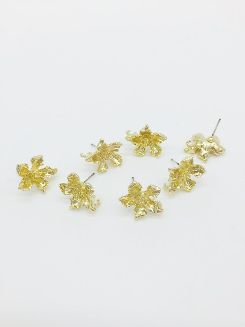 1 pair x Gold Plated Flower Earring Studs with Loops (2699)