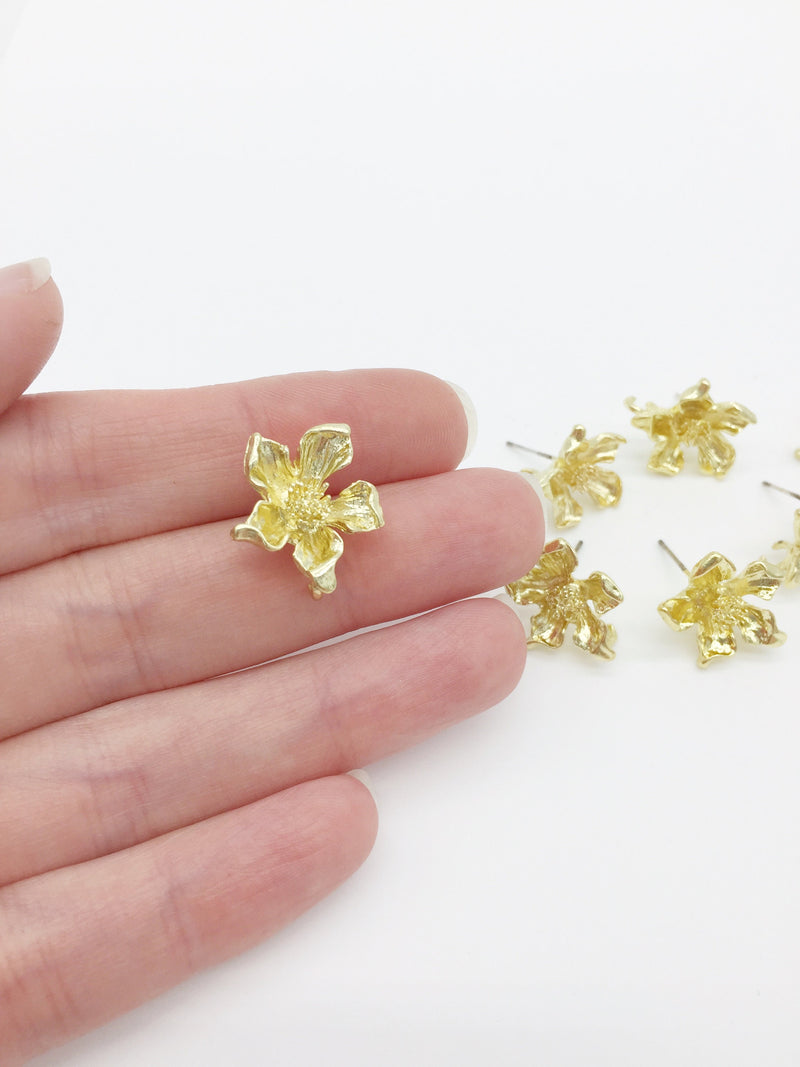 1 pair x Gold Plated Flower Earring Studs with Loops (2699)