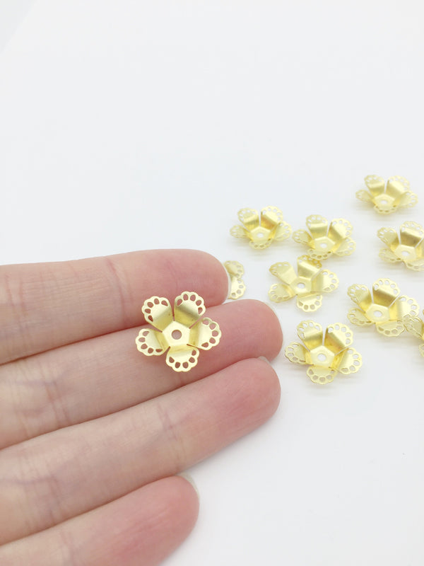 10 x Gold Flower Bead Caps, 16.5mm Metal Flower Beads