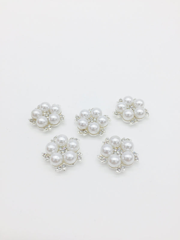 2 x Silver Plated Pearl and Crystal Flower Cabochon Embellishment, 22mm (2316)