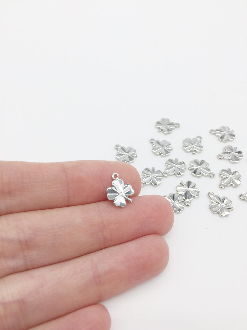 2 x Platinum Plated Four Leaf Clover Charms, 10x9mm (0142)