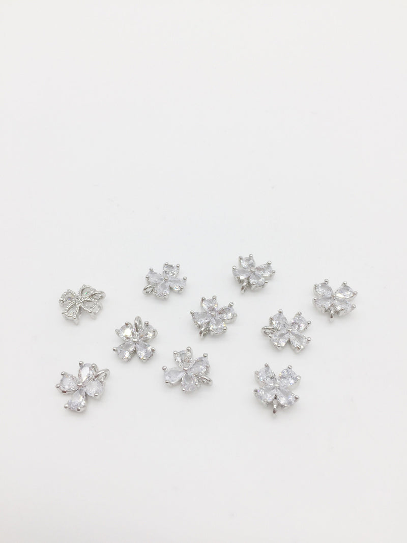 1 x Platinum Plated Cubic Zirconia Flower Charm, 10x8.5mm (0039)