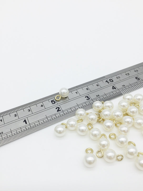 8 x Off White Pearl Charms with Gold Plated Stainless Steel Loop, 8mm (3096G)