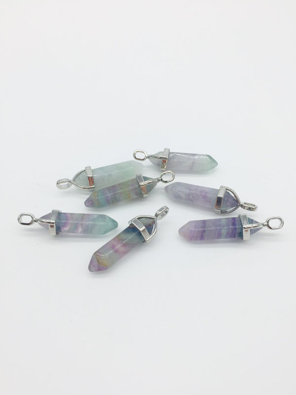 1 x Pointed Fluorite Crystal Pendant, 43x13mm Healing Gemstone Pendant with Bail (0376)