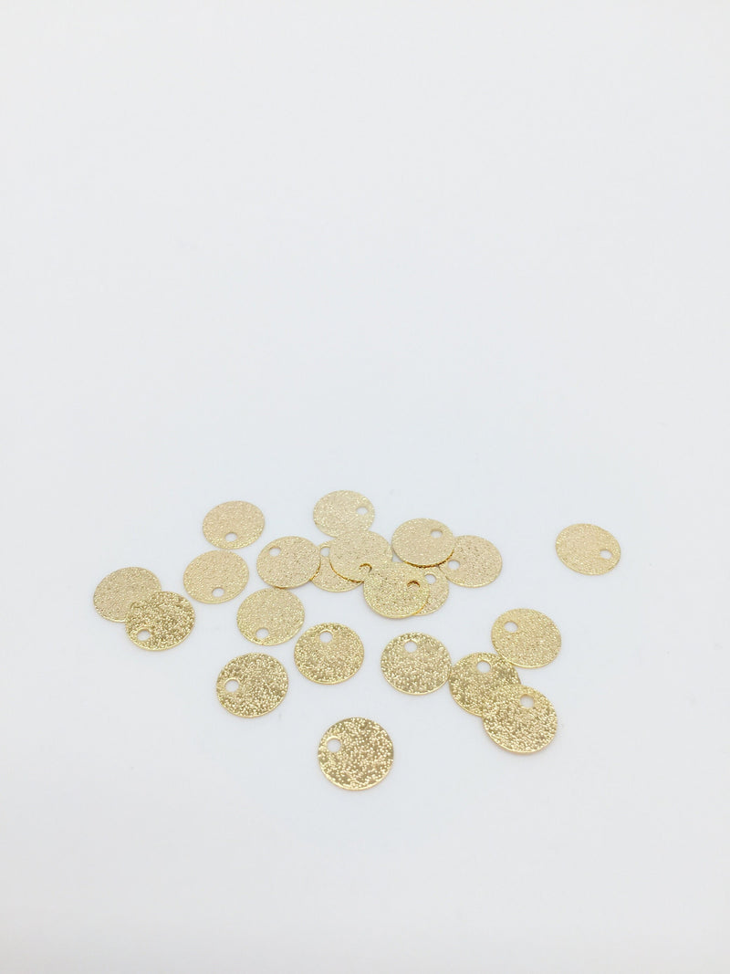 8 x 18K Gold Textured Flat Round Charms, 8mm (0462)