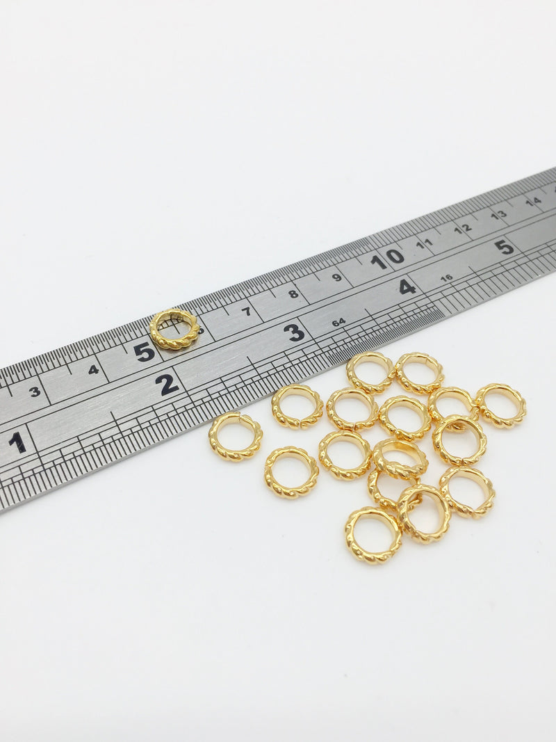 8 x Gold Plated Stainless Steel Twisted Hoop Connectors, 9mm (0390)