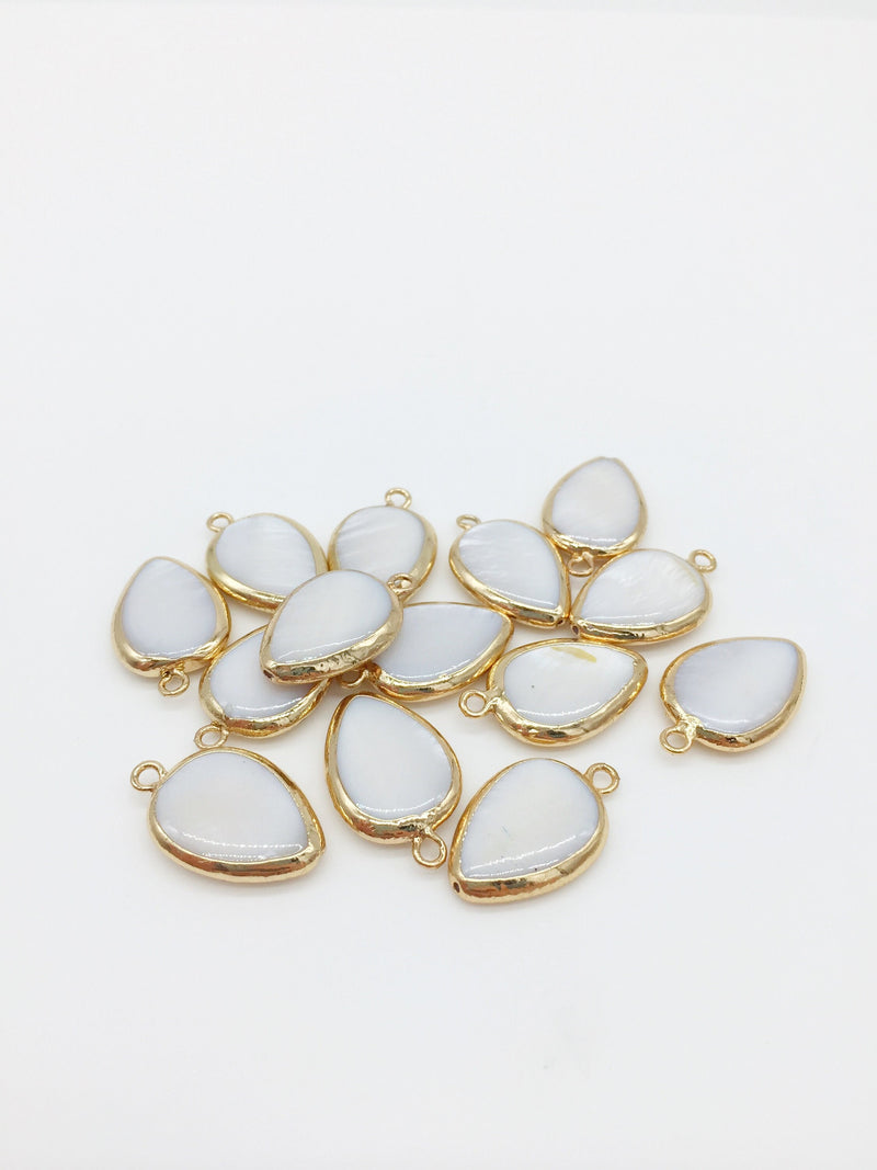 1 x Gold Plated Mother of Pearl Teardrop Shell Charm, 21x13mm (0538)