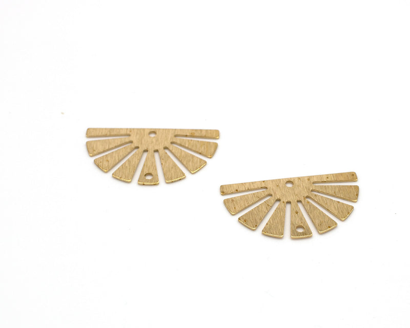 2 x Large Textured Raw Brass Fan Shape Connectors, 35x20mm (C0074)