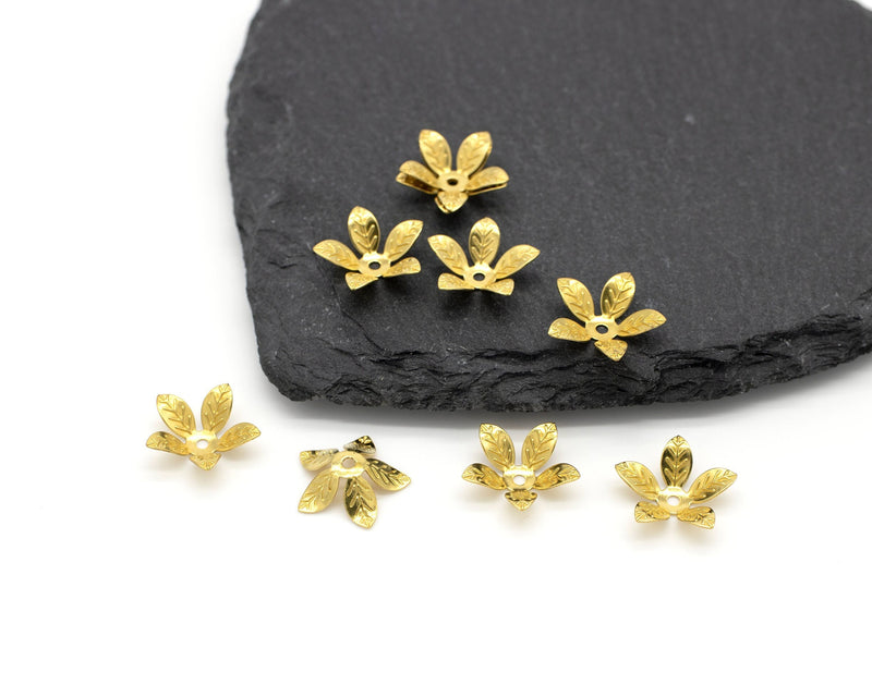 10 x Raw Brass Embossed Petal Flower Bead Caps, 14mm (C0094)